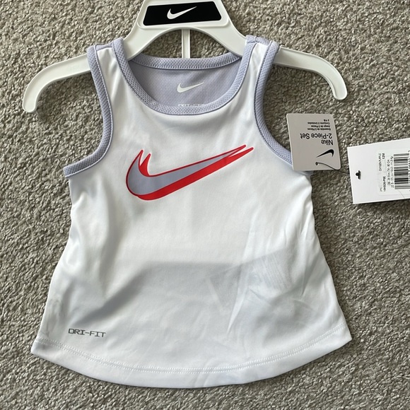 Nike Dri-Fit infant girls lavender & white 2pc mesh shorts & tank top set NWT - Picture 3 of 6